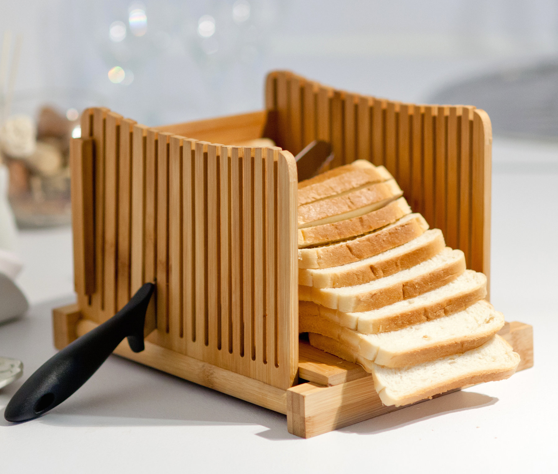 slicing homemade bread guide